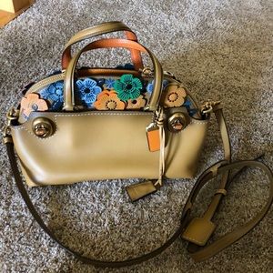 Coach Tea Rose Appliqué Outlaw Satchel